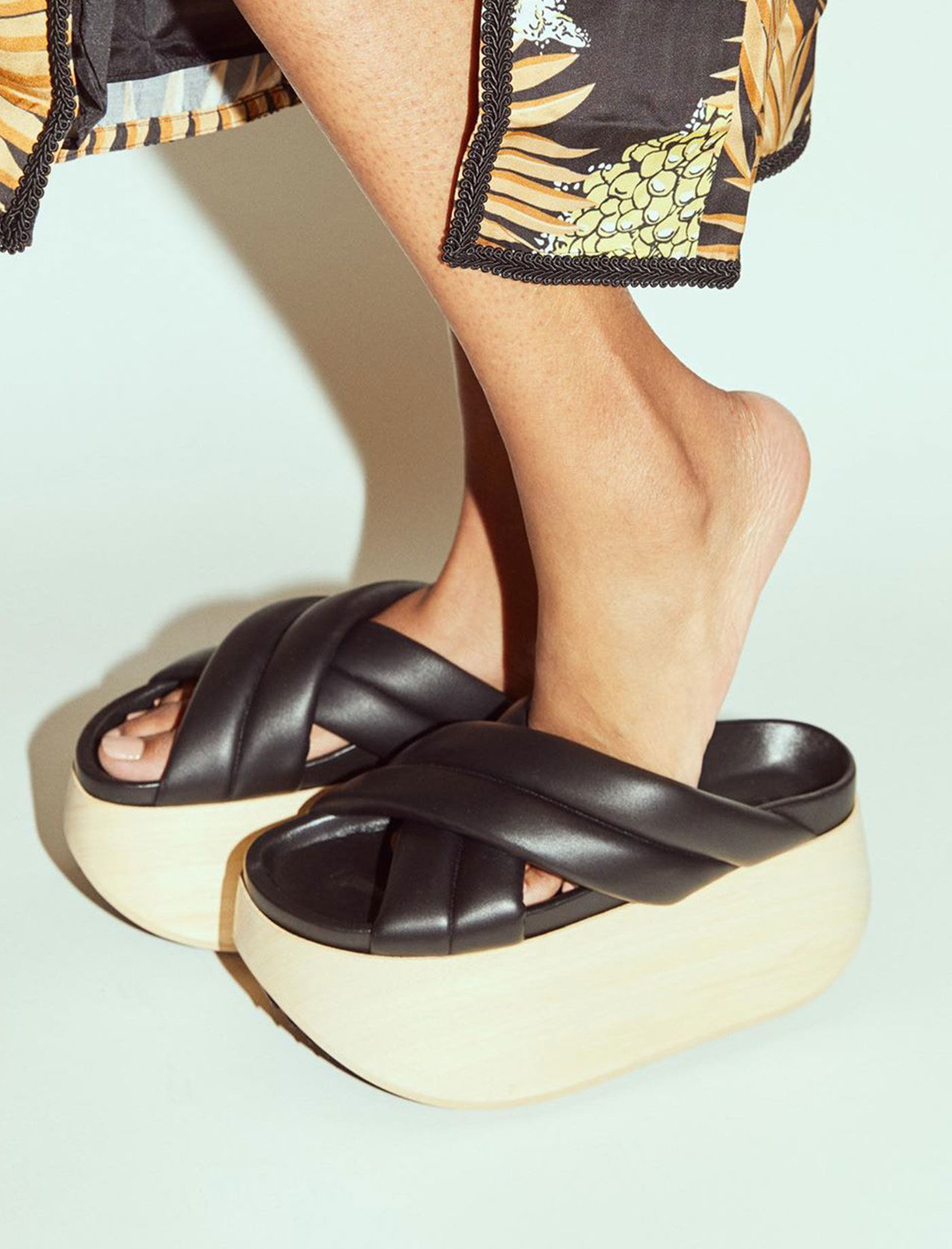 Jil Sander Padded Cross Over Flatform Sandals