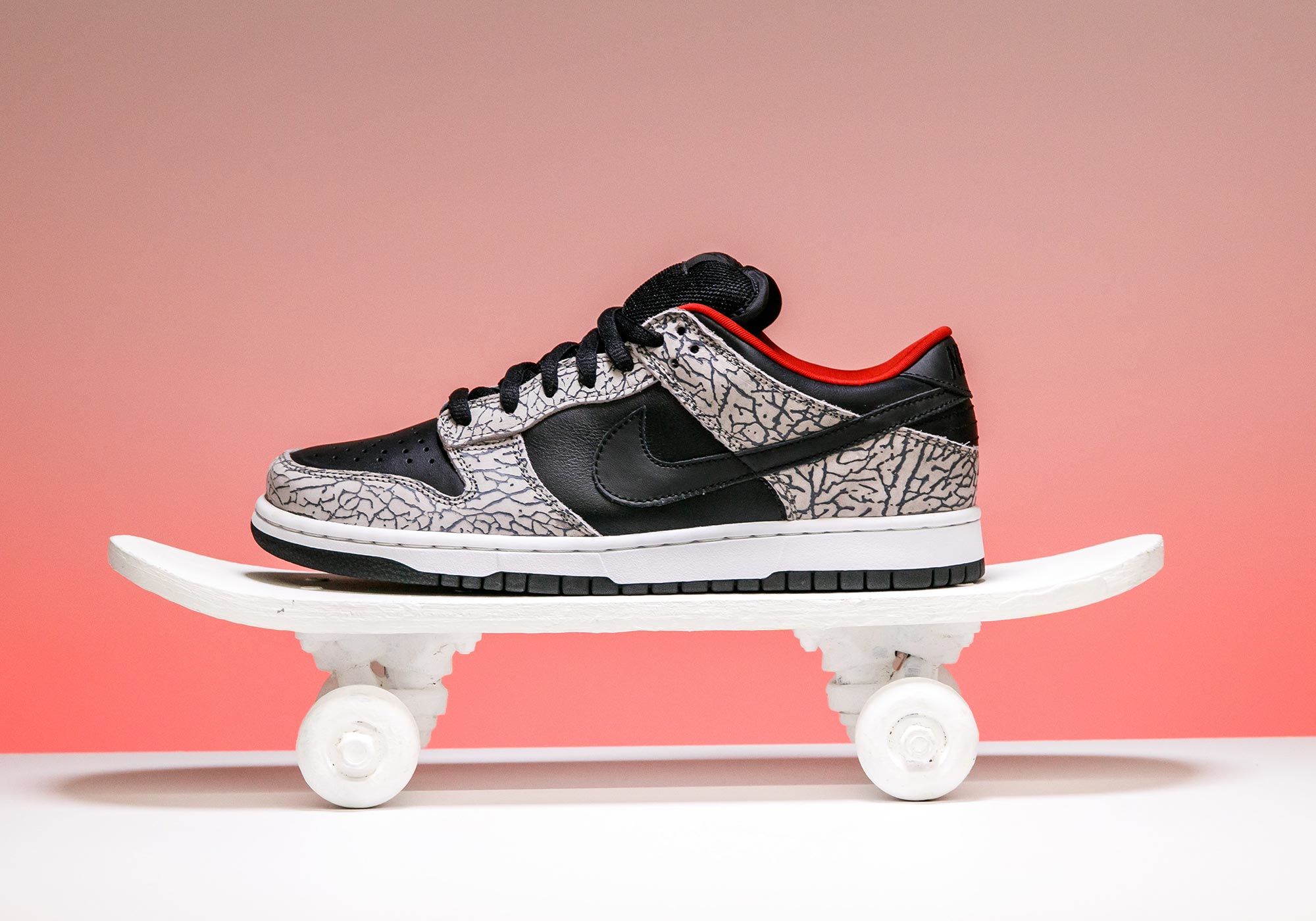 Nike Dunk Low Pro SB X Supreme