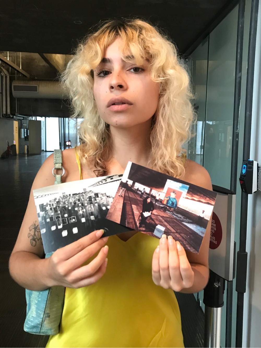 Eduarda with some Lina Bo Bardi postcards