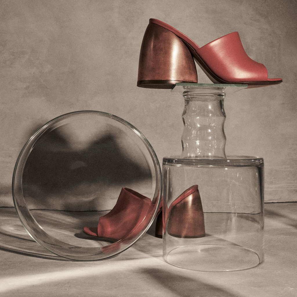 NEOUS Red Epige 100 Leather Mules