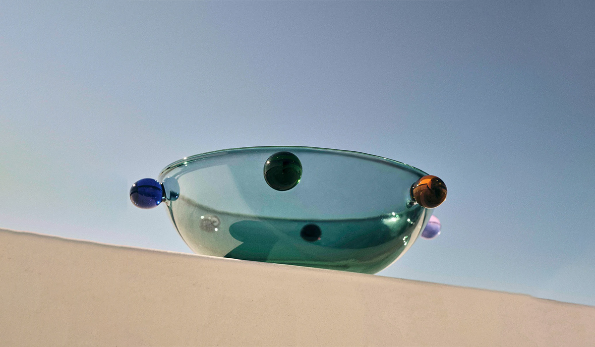 New Year’s Resolutions 2023 - Browns Fashion 2022 - Maison Balzac Blue DotDot Glass Platter