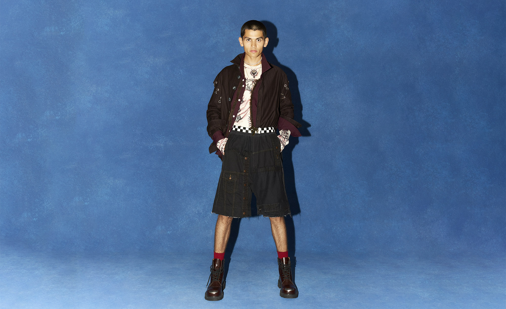 Dare To Be Different - Model SAKUA KAMBONG - Browns Fashion